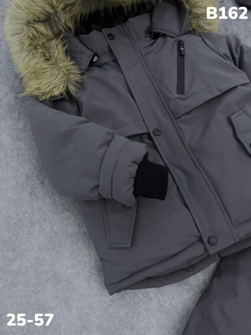 Костюм B162 серый